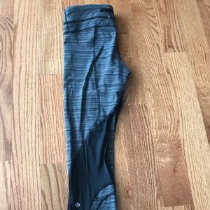 Lululemon Run Times crop size 6